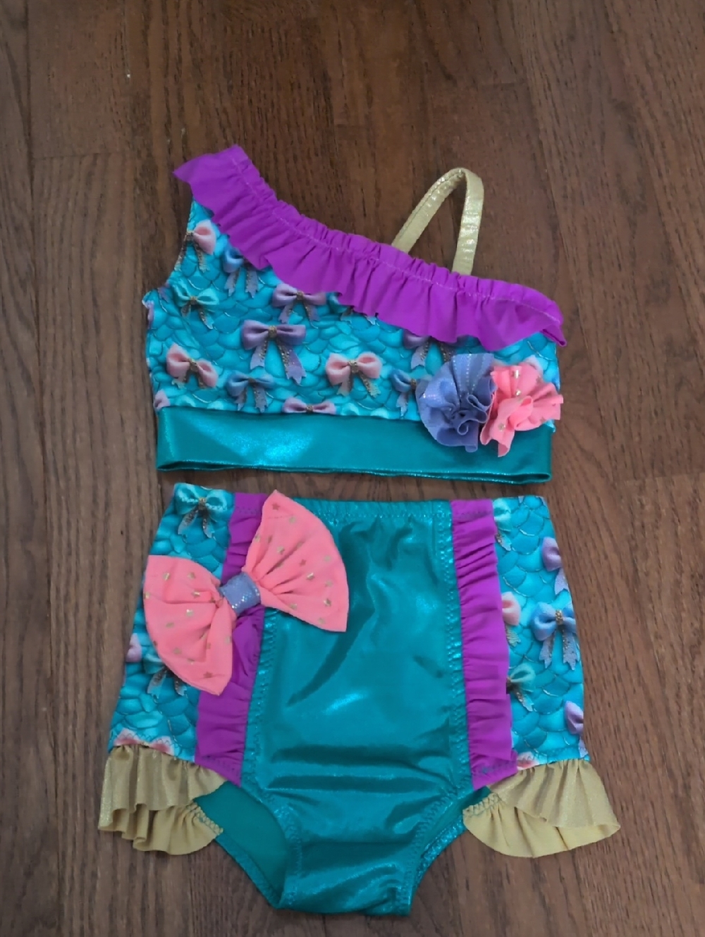 Little Londyn Dance Set